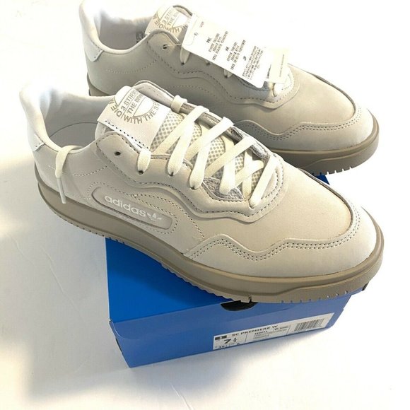 NEW Adidas Originals Women's 7.5 SC Premiere - Picture 2 of 11